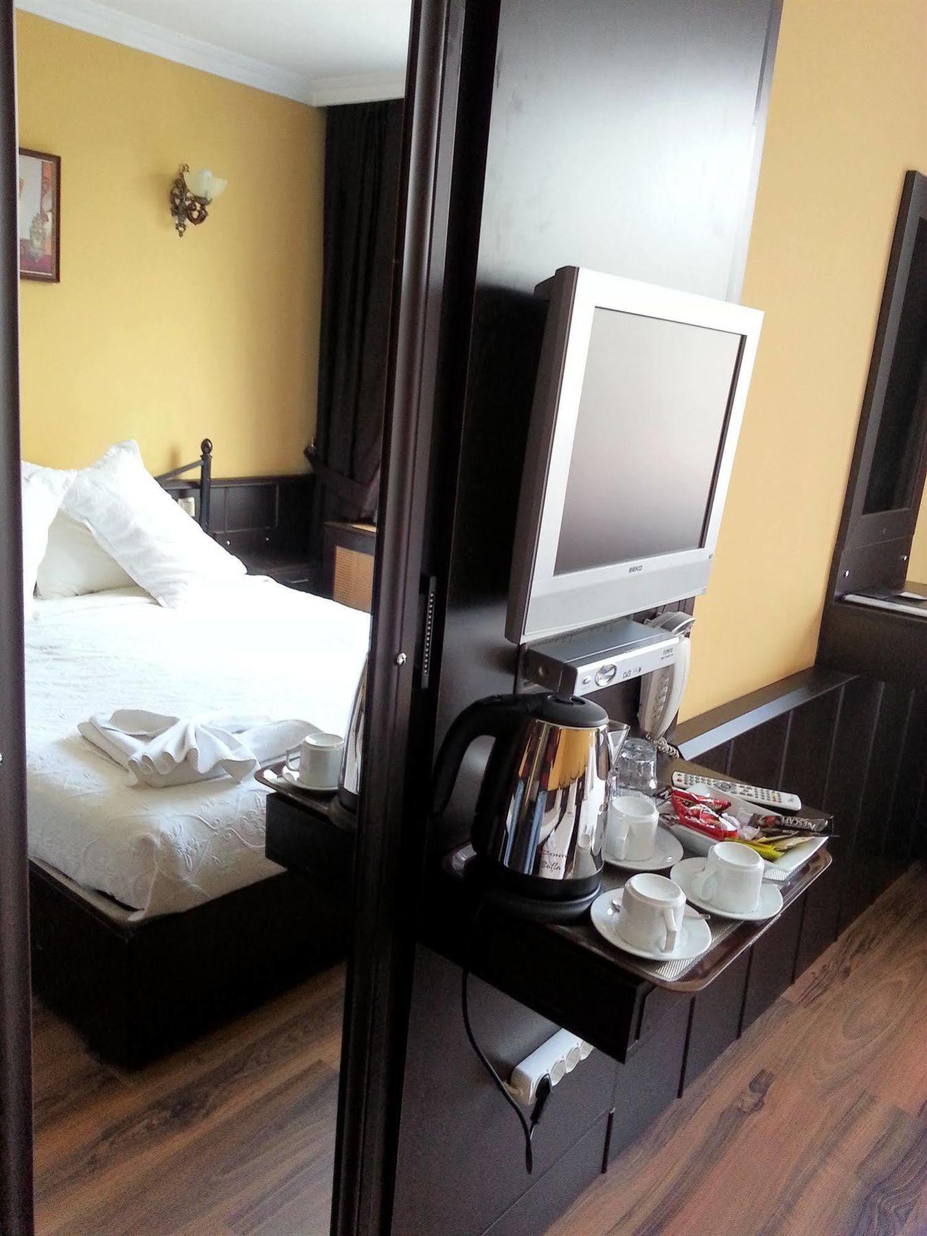 Arasta Hotel Istanbul Exterior foto